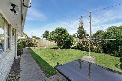 Photo of property in 2 Anzac Road, Otaki, 5512