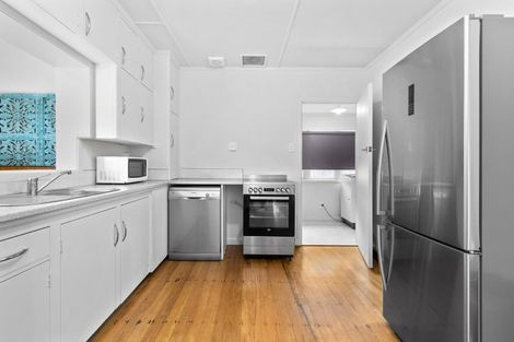 Photo of property in 12 Thornton Road, Cambridge, 3434