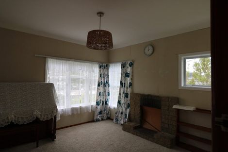 Photo of property in 22 Duncan Street, Tawa, Wellington, 5028
