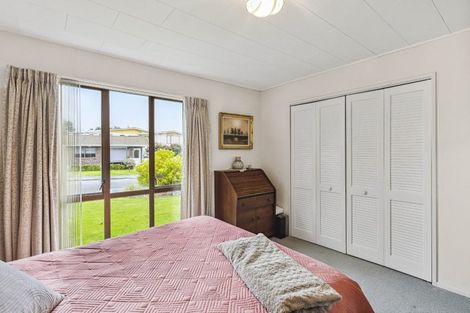 Photo of property in 4 Tudor Court, Paraparaumu Beach, Paraparaumu, 5032