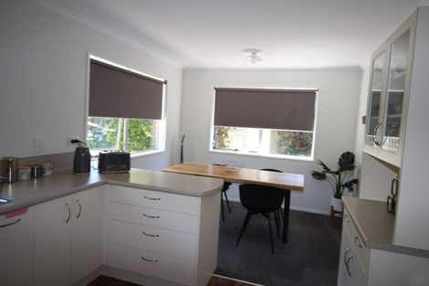 Photo of property in 127a Victoria Avenue, Hokowhitu, Palmerston North, 4410