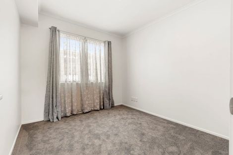 Photo of property in 16/11 Carlos Drive, Flat Bush, Auckland, 2016