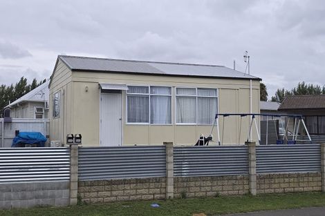 Photo of property in 335 Flaxmere Avenue, Flaxmere, Hastings, 4120