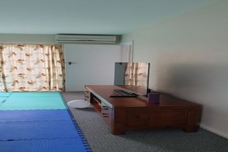 Photo of property in 5/19 Hargest Crescent, Sydenham, Christchurch, 8023