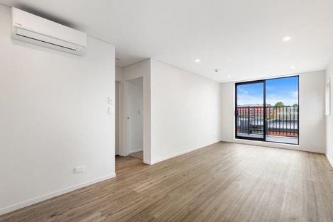 Photo of property in 7/2g Castledine Crescent, Glen Innes, Auckland, 1072