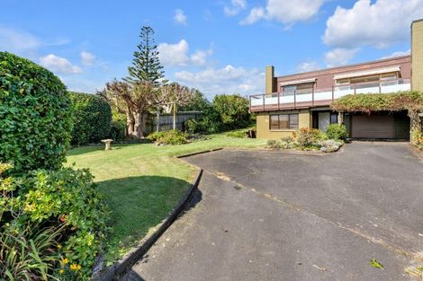 Photo of property in 4 Evelyn Road, Cockle Bay, Auckland, 2014