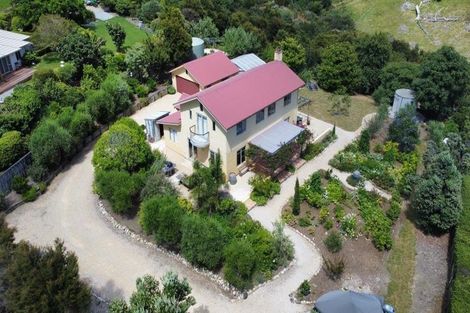 Photo of property in 44 Nyhane Drive, Ligar Bay, Takaka, 7183