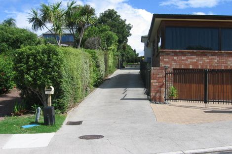 Photo of property in 37a Sharon Road, Waiake, Auckland, 0630