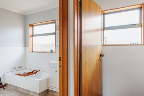 Photo of property in 2/39 James Street, Whakatane, 3120