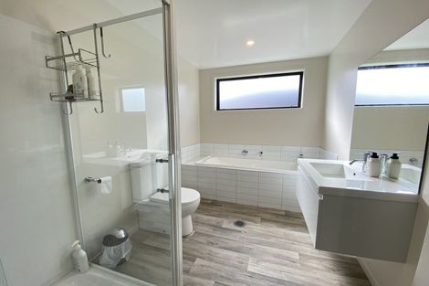 Photo of property in 19 Lauder Street, Lake Hayes, Queenstown, 9304