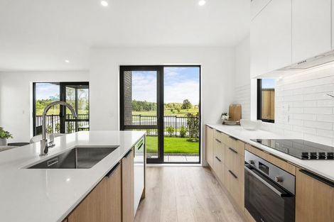 Photo of property in 19 Karamu Street, Flat Bush, 2019