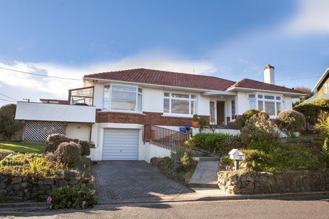 Photo of property in 15 Shandon Road, Vauxhall, Dunedin, 9013
