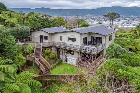Photo of property in 22-24 Onehuka Road, Tirohanga, Lower Hutt, 5010