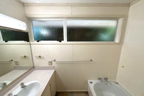Photo of property in 77 Garreg Road, Bryndwr, Christchurch, 8052