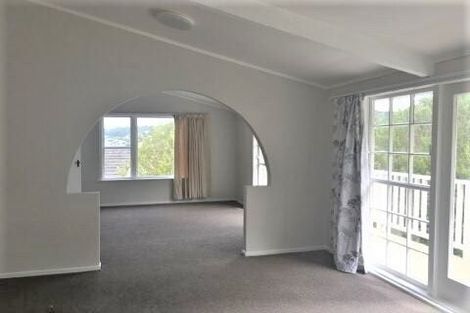 Photo of property in 77a Chamberlain Road, Karori, Wellington, 6012