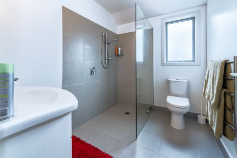 Photo of property in 9 Reeves Street, Green Island, Dunedin, 9018