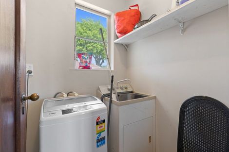 Photo of property in 94 Forest Lake Road, Forest Lake, Hamilton, 3200