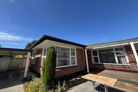 Photo of property in 207 Memorial Avenue, Burnside, Christchurch, 8053
