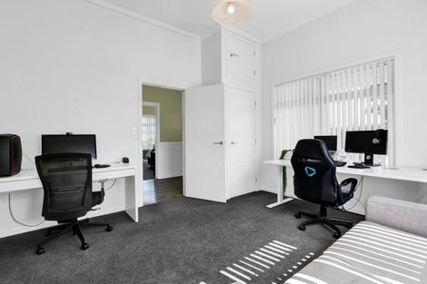 Photo of property in 2 Snell Road, Tikorangi, Waitara, 4383