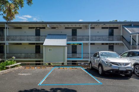 Photo of property in 14/73 Princes Street, Northcote Point, Auckland, 0627