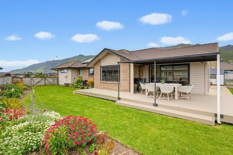 Photo of property in 35 Waipunahau Road, Waikanae, 5036