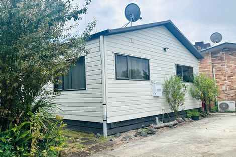 Photo of property in 35 Pulham Crescent, Queenwood, Hamilton, 3210