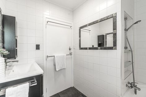 Photo of property in 11 Gregory Place, Mount Roskill, Auckland, 1041