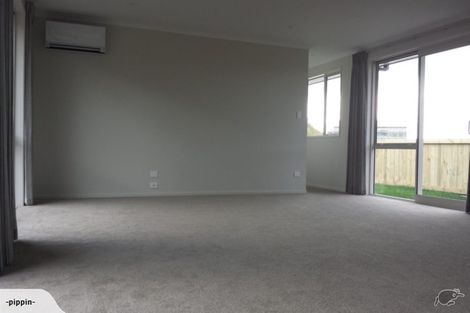 Photo of property in 65 Bert Wall Drive, Omokoroa, 3114