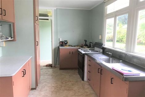 Photo of property in 45 Moeraki Road, Maoribank, Upper Hutt, 5018