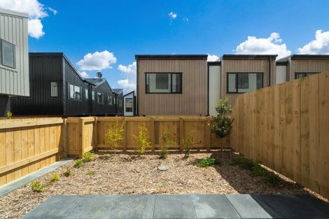 Photo of property in 5 Tokarewa Close, Mount Wellington, Auckland, 1062