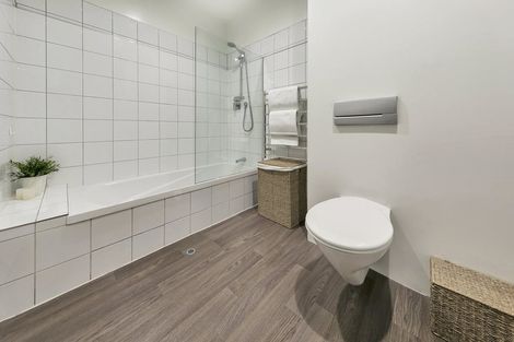 Photo of property in Dunningham City Apartments, 4a/20 Wolfe Street, Auckland Central, Auckland, 1010