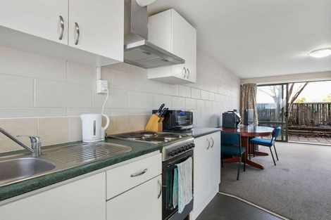 Photo of property in 4/267 Pages Road, Wainoni, Christchurch, 8061