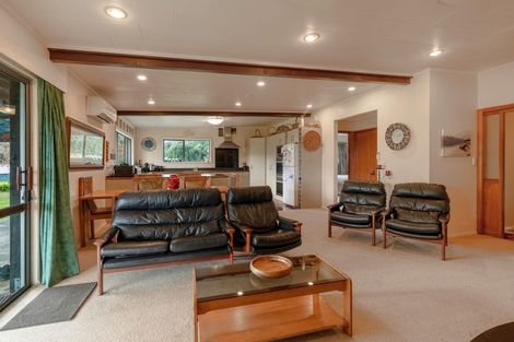 Photo of property in 169 Ringawhati Road, Otaki, 5583