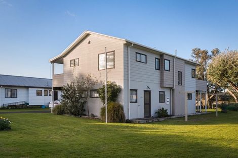 Photo of property in 439 Seaforth Road, Bowentown, Waihi Beach, 3177