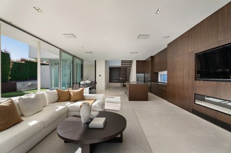 Photo of property in 10a Cremorne Street, Herne Bay, Auckland, 1011