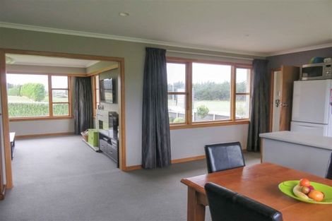 Photo of property in 16 Lorne Dacre Road, Lorneville, Invercargill, 9876