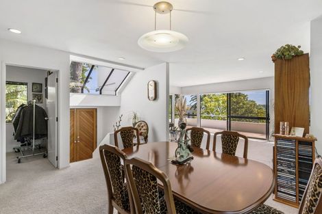 Photo of property in 15 Perendale Close, Somerville, Auckland, 2014