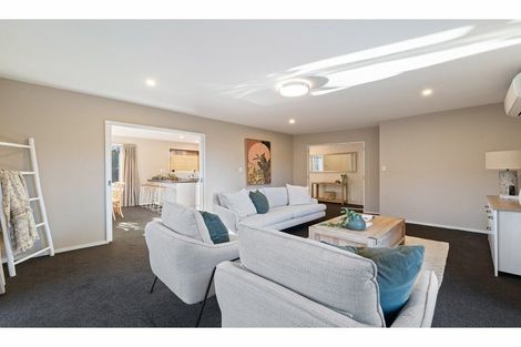 Photo of property in 13 Selwyn Street, Somerfield, Christchurch, 8024