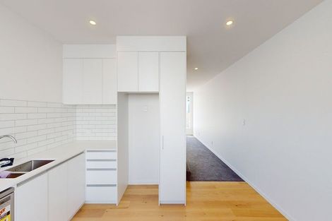 Photo of property in 12/30 Pirie Street, Mount Victoria, Wellington, 6011