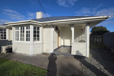 Photo of property in 7a Karaka Street, Castlecliff, Whanganui, 4501