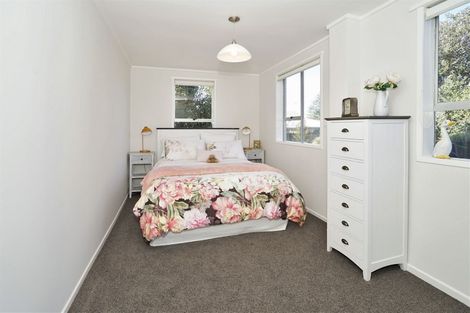 Photo of property in 60 Acacia Crescent, Glenview, Hamilton, 3206