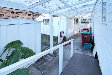 Photo of property in 1 Solway Street, Solway, Masterton, 5810