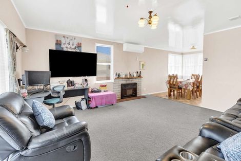 Photo of property in 5 Lambert Street, Marton, 4710