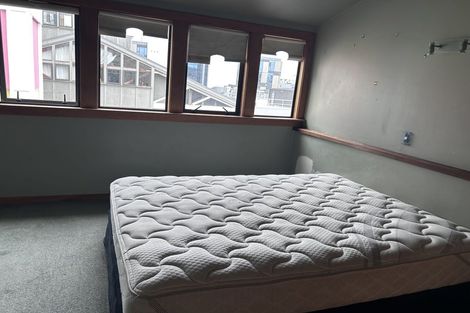 Photo of property in 242/21 Left Bank, Te Aro, Wellington, 6011