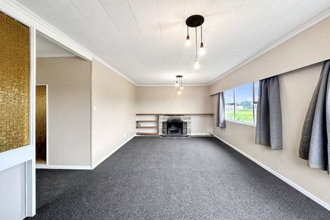 Photo of property in 65 Swiss Avenue, Gonville, Whanganui, 4501