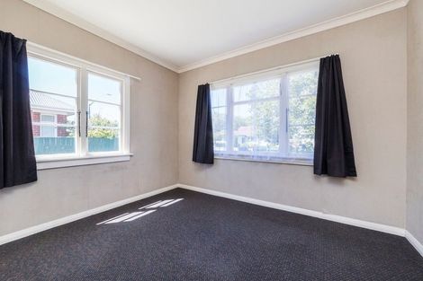 Photo of property in 629 Featherston Street, Roslyn, Palmerston North, 4414