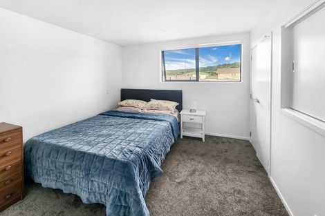 Photo of property in 2/7 Ariki Street, Boulcott, Lower Hutt, 5010
