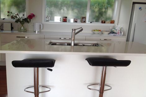 Photo of property in 69 Moncks Spur Road, Redcliffs, Christchurch, 8081