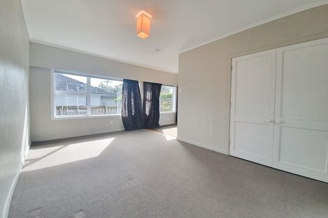 Photo of property in 57 Forrest Hill Road, Milford, Auckland, 0620