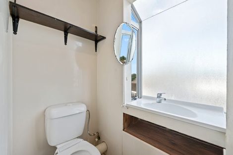 Photo of property in 23 Neems Place, Manurewa, Auckland, 2102